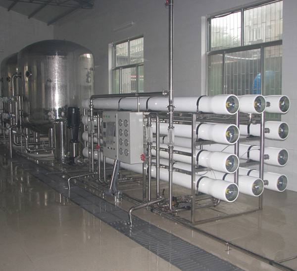 齊魯化紡（fǎng）複合超細非織造醫衛新材料（超（chāo）膜）項