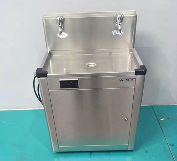 酒店（diàn）一（yī）開一溫直飲水機